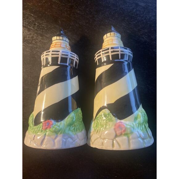 Lighthouse Salt & Pepper Shaker Set 4.5” Ceramic With Stoppers - Picture 1 of 7